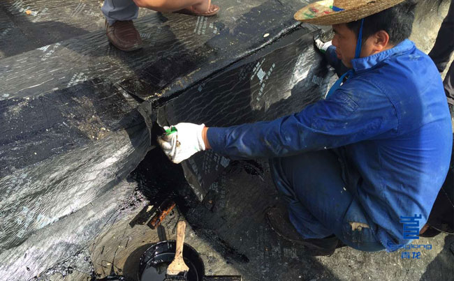 青龍員工鋪設pcm防水卷材 防水卷材