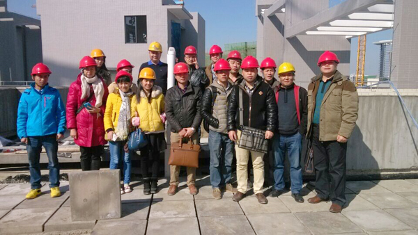 培訓人員合影留念 廣西保溫