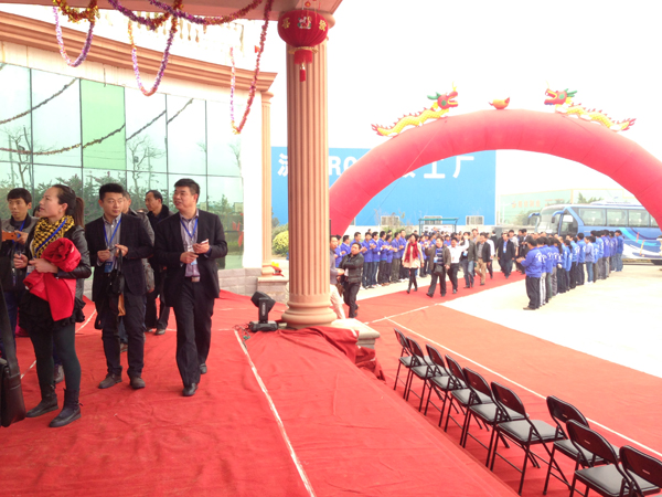 代理商通過紅地毯,步入青龍防水南寧工廠 青龍防水